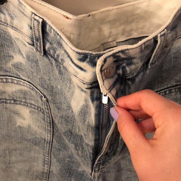 Stella McCartney | NWOT Blue Straight Leg Distressed Jean - Size 30 - Picture 4 of 7